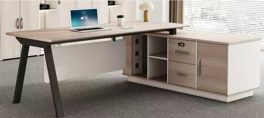 Bureau de direction moderne et fonctionel